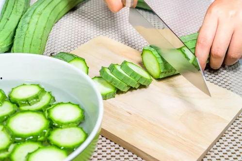 吃毛瓜,探寻传统美食的独特魅力